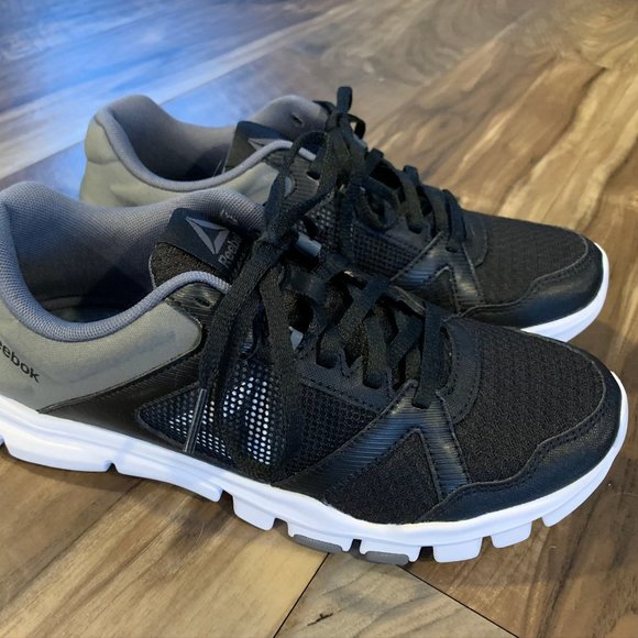 memory tech massage shoes